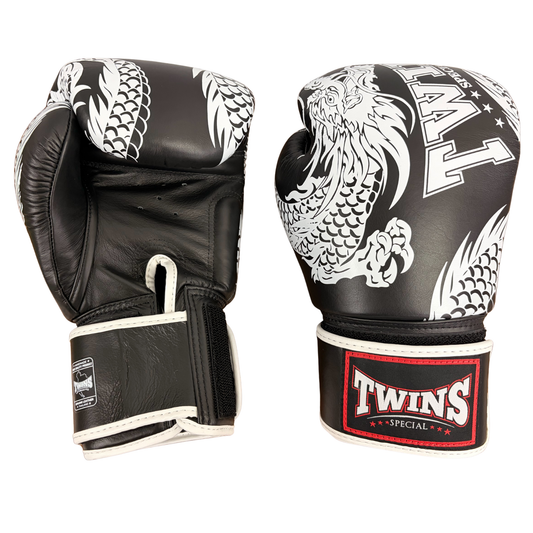 Twins Special Fancy FBGVL4-49 White/Black BOXING GLOVES