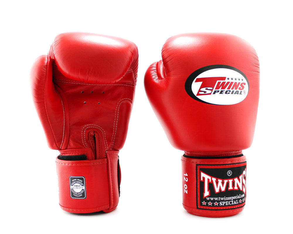 ทวินส์ สเปเชียล BGVL3 RED BOXING GLOVES