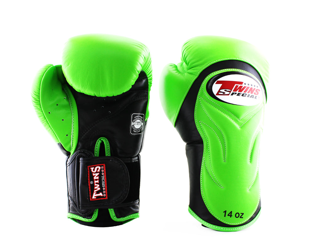 Twins Special bgvl6 สีดำ/เขียว BOXING GLOVES