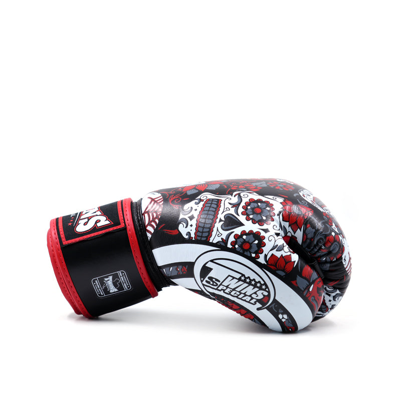 Twins Special Fancy FBGVL4-53 SKULL RED/BLACK BOXING GLOVES
