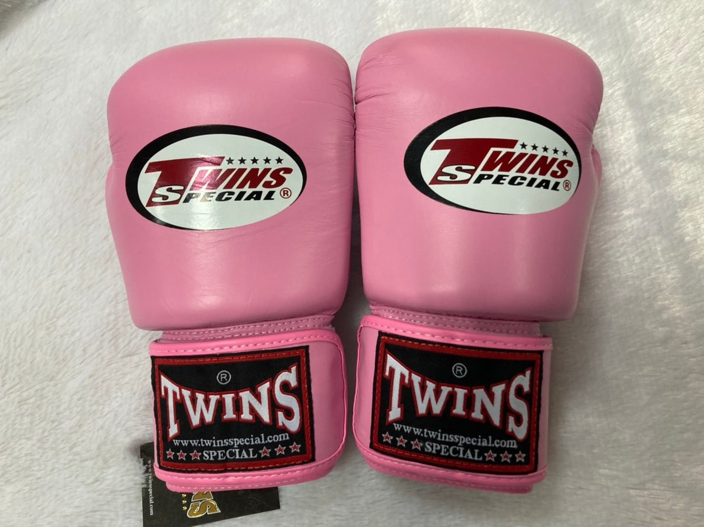 Twins Special  BGVL3 PINK BOXING GLOVES